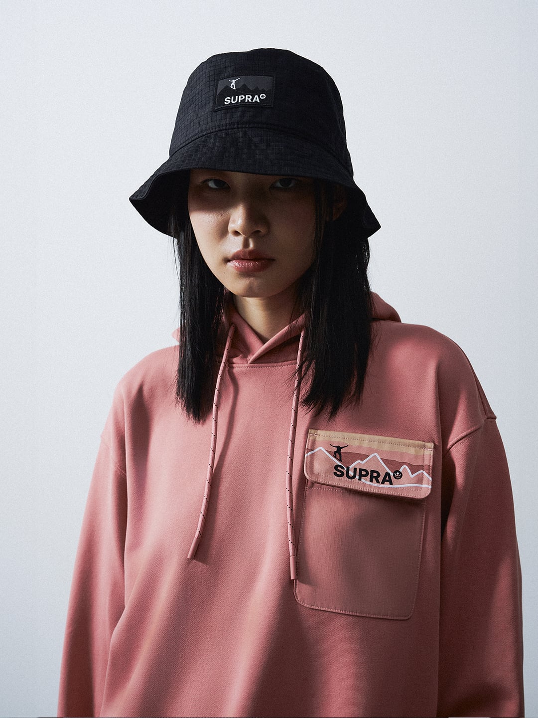 Mountain SB Label Point Bucket Hat