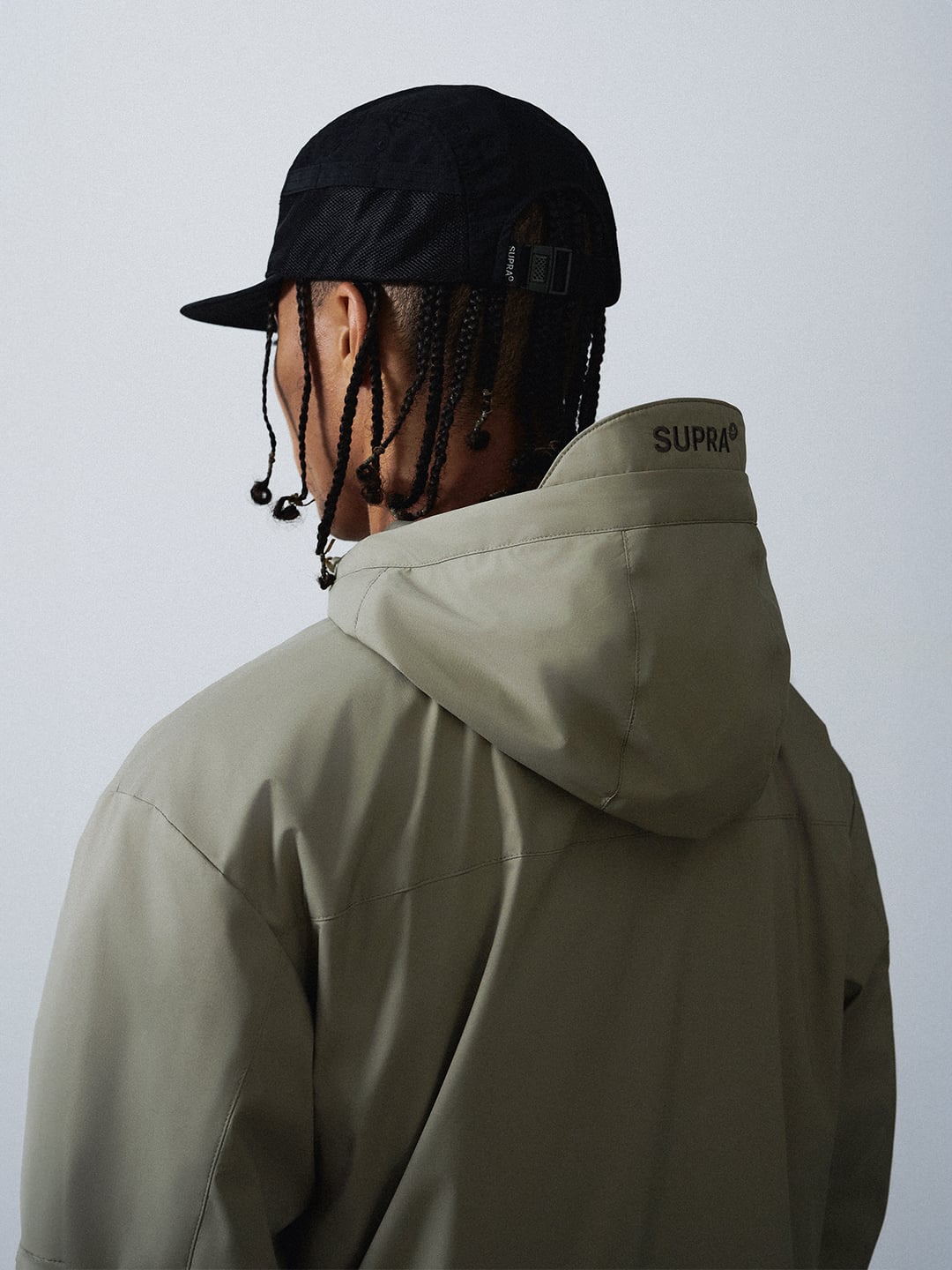Classic 2 Pocket Windbreaker
