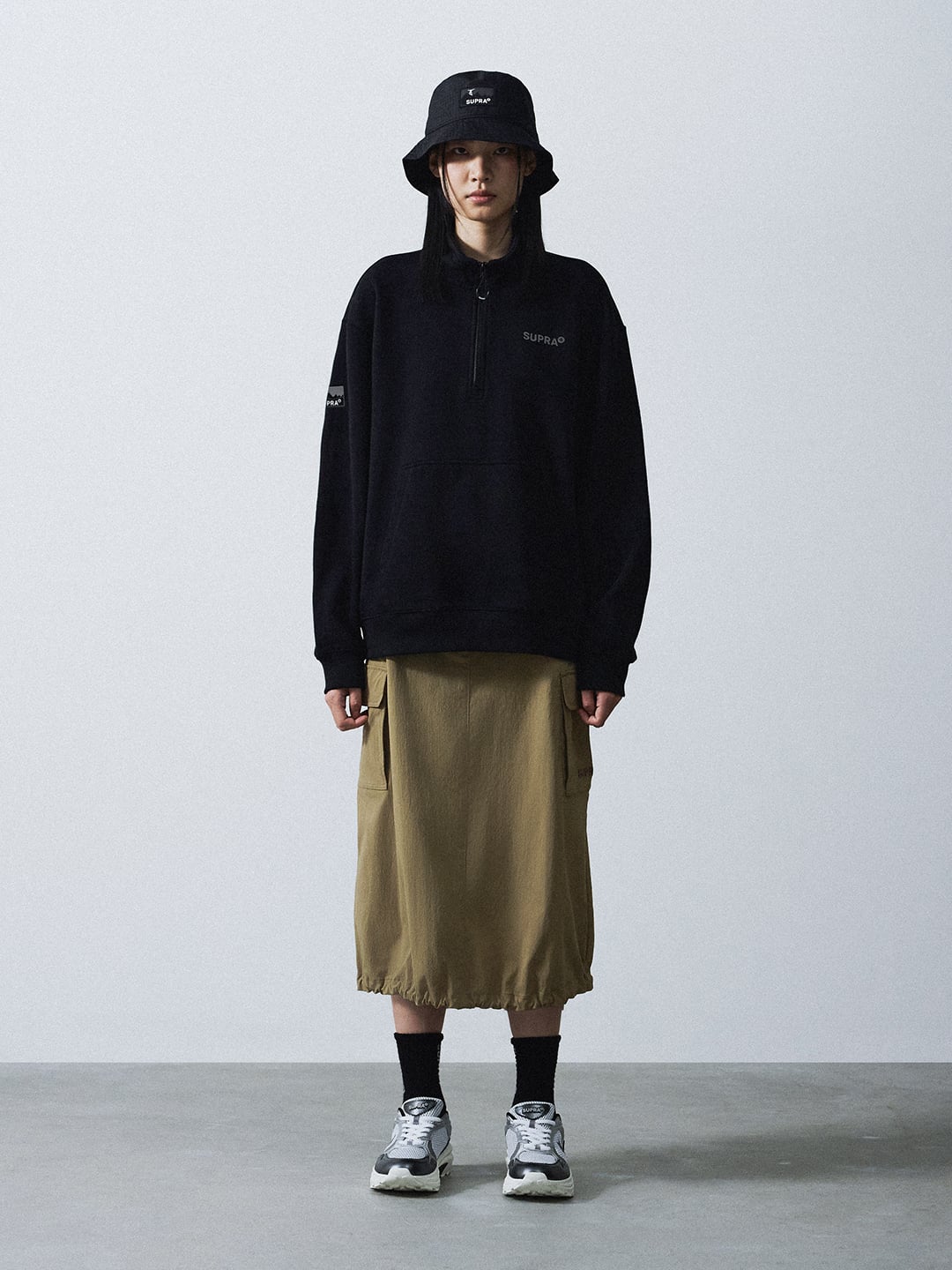 Half Zip-Up Sweatshirt Set-up