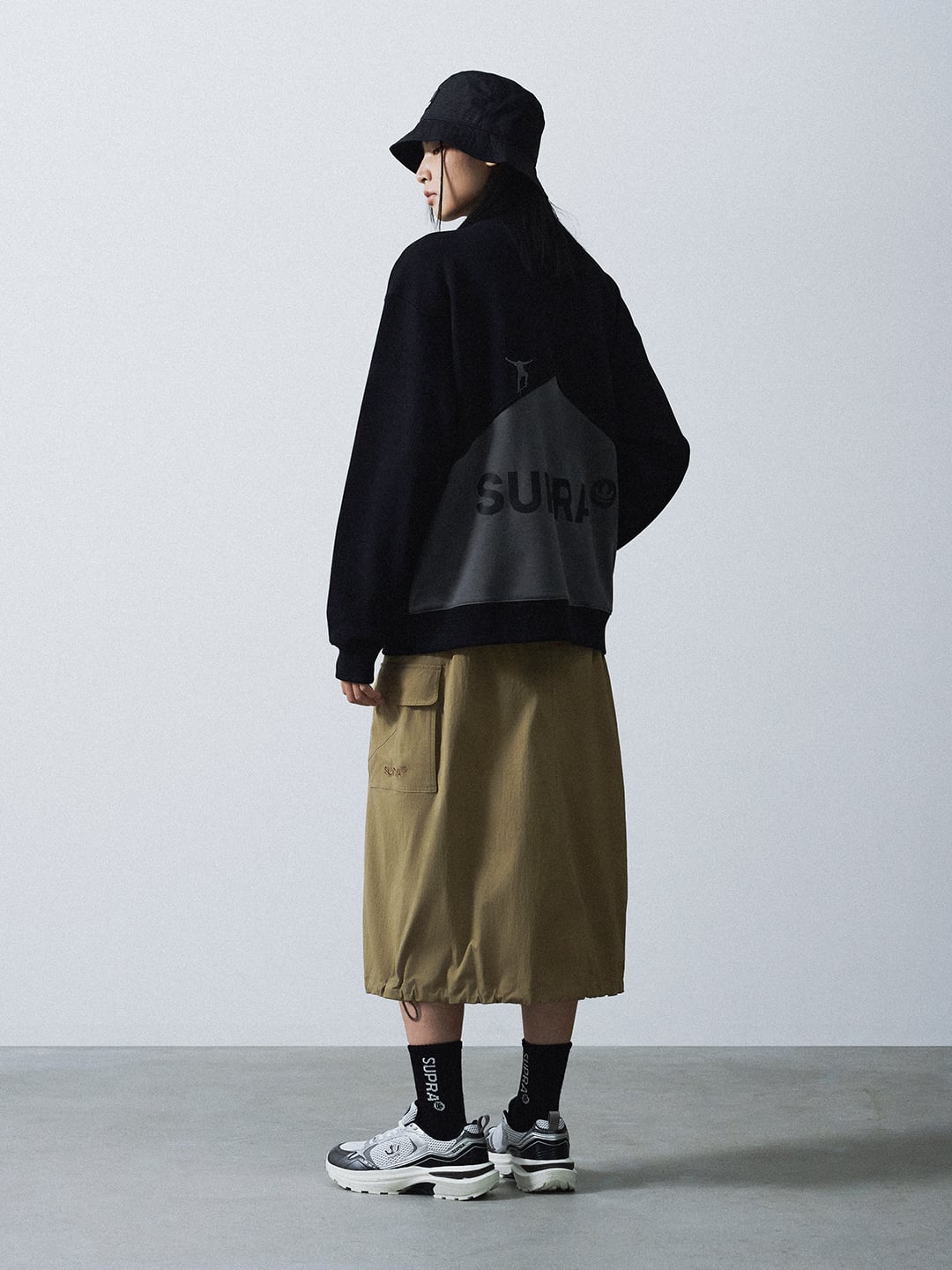 Half Zip-Up Sweatshirt Set-up