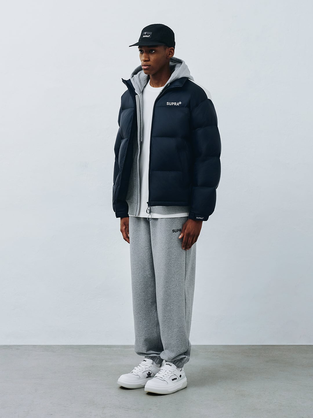 Back Graphic Short Down Jacket