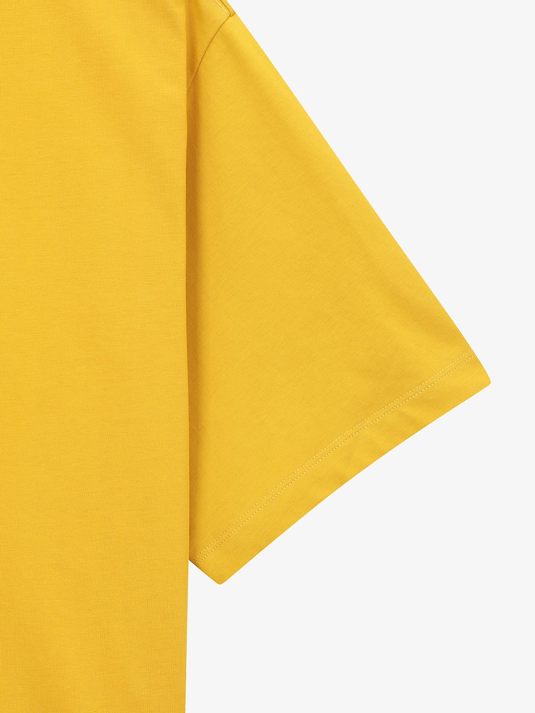 Snow Graphic Short-sleeved T-shirt