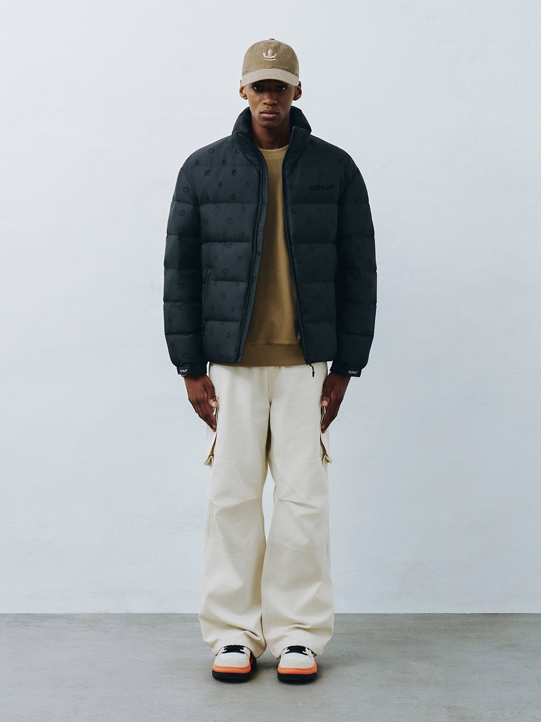 monogram jacquard Short Down Jacket