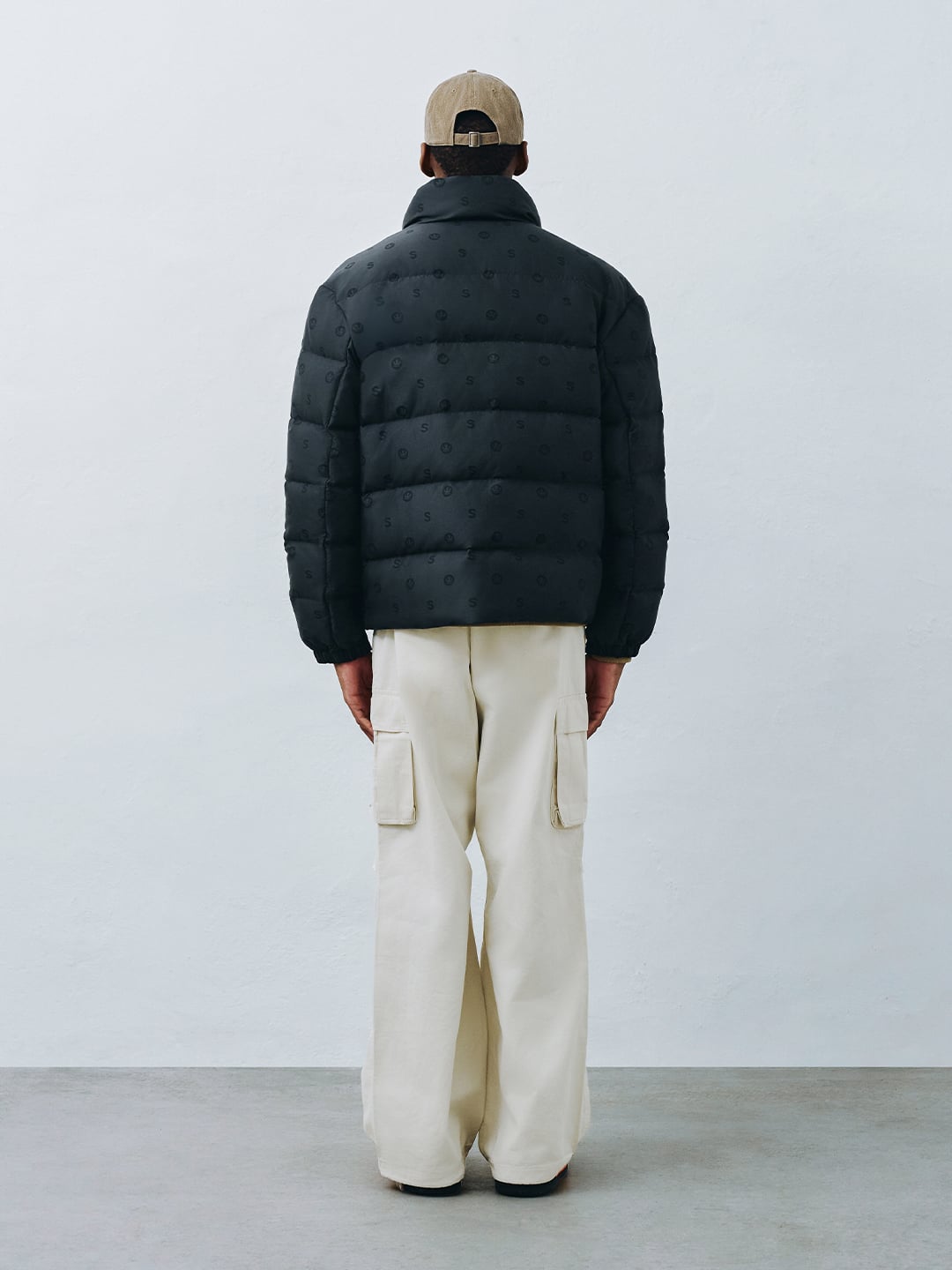 monogram jacquard Short Down Jacket