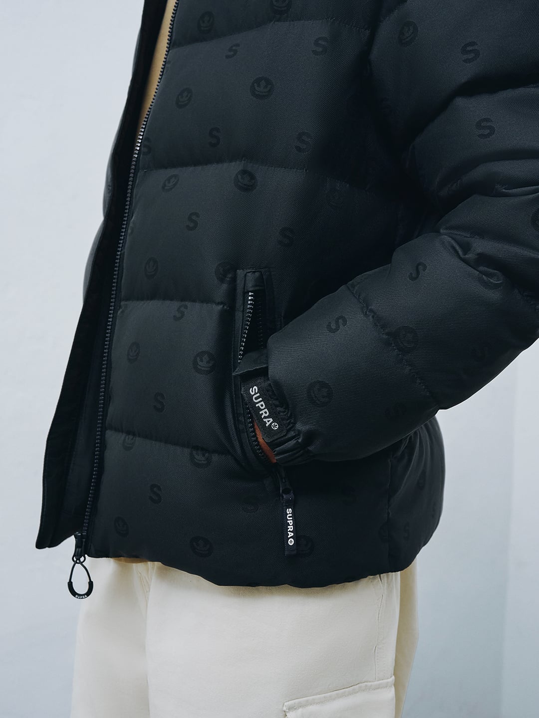 monogram jacquard Short Down Jacket