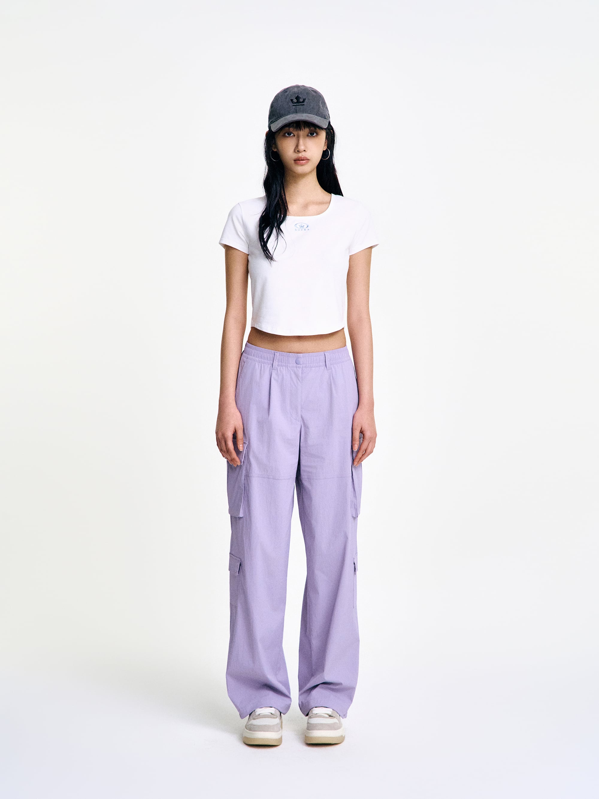 Women`s 8 Pocket Wide Cago Pants