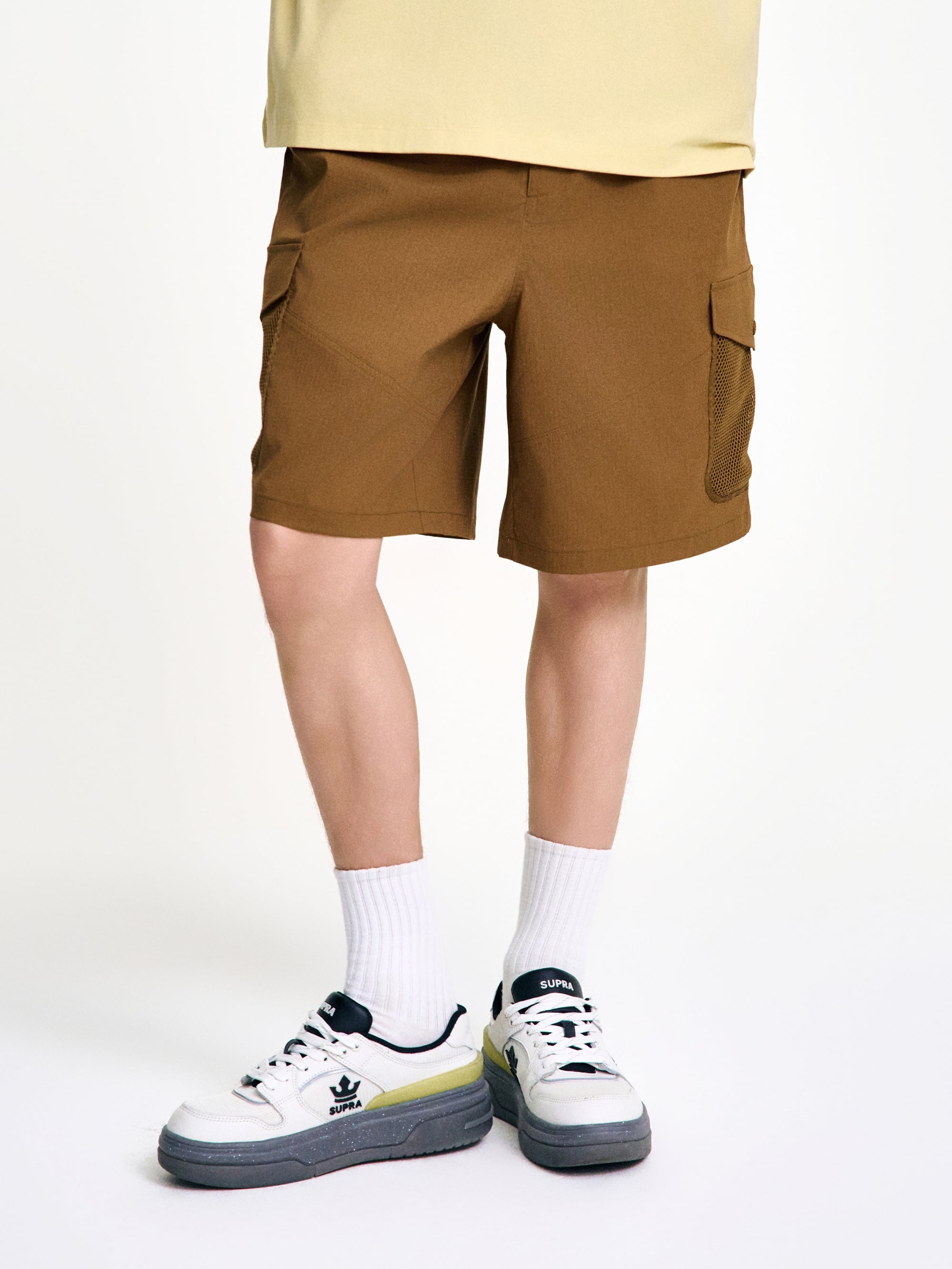 Label Mesh Pocket Woven Shorts