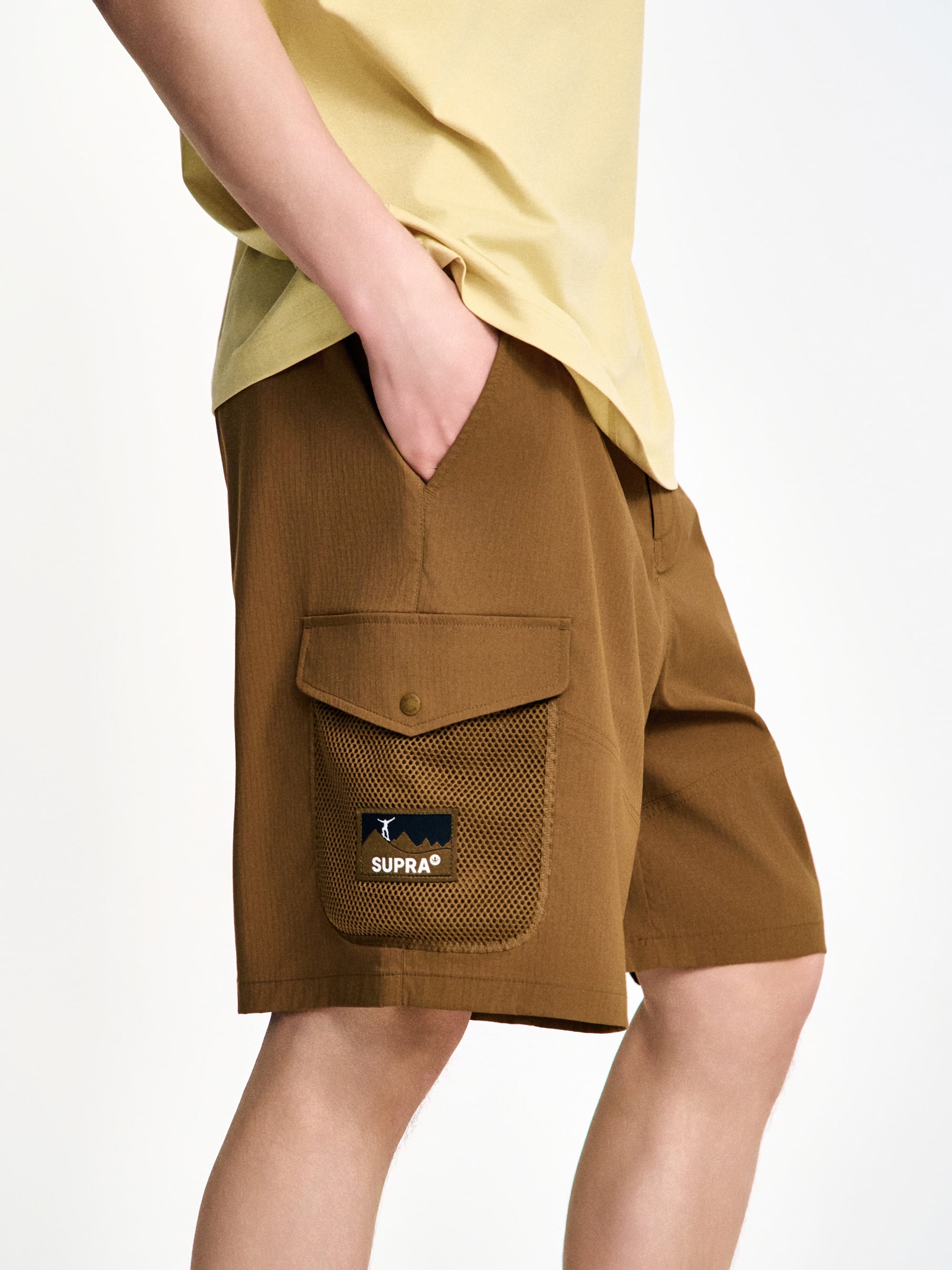 Label Mesh Pocket Woven Shorts