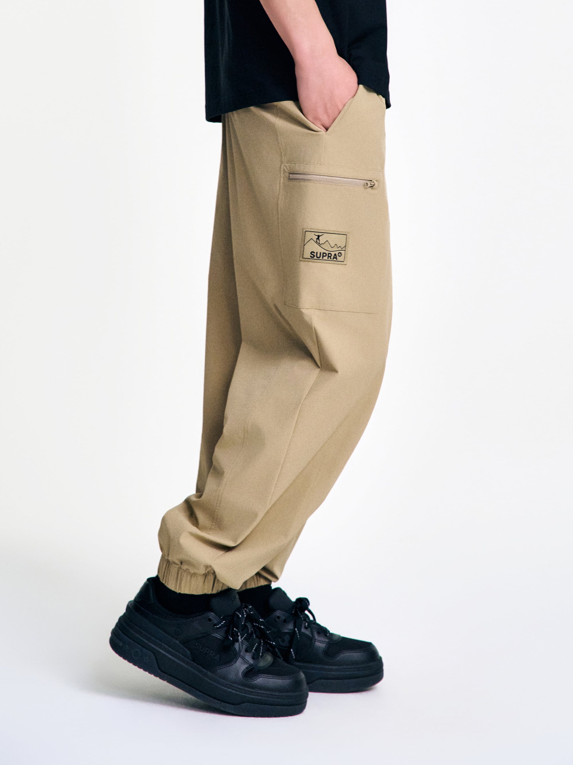 Light Jogger Pants