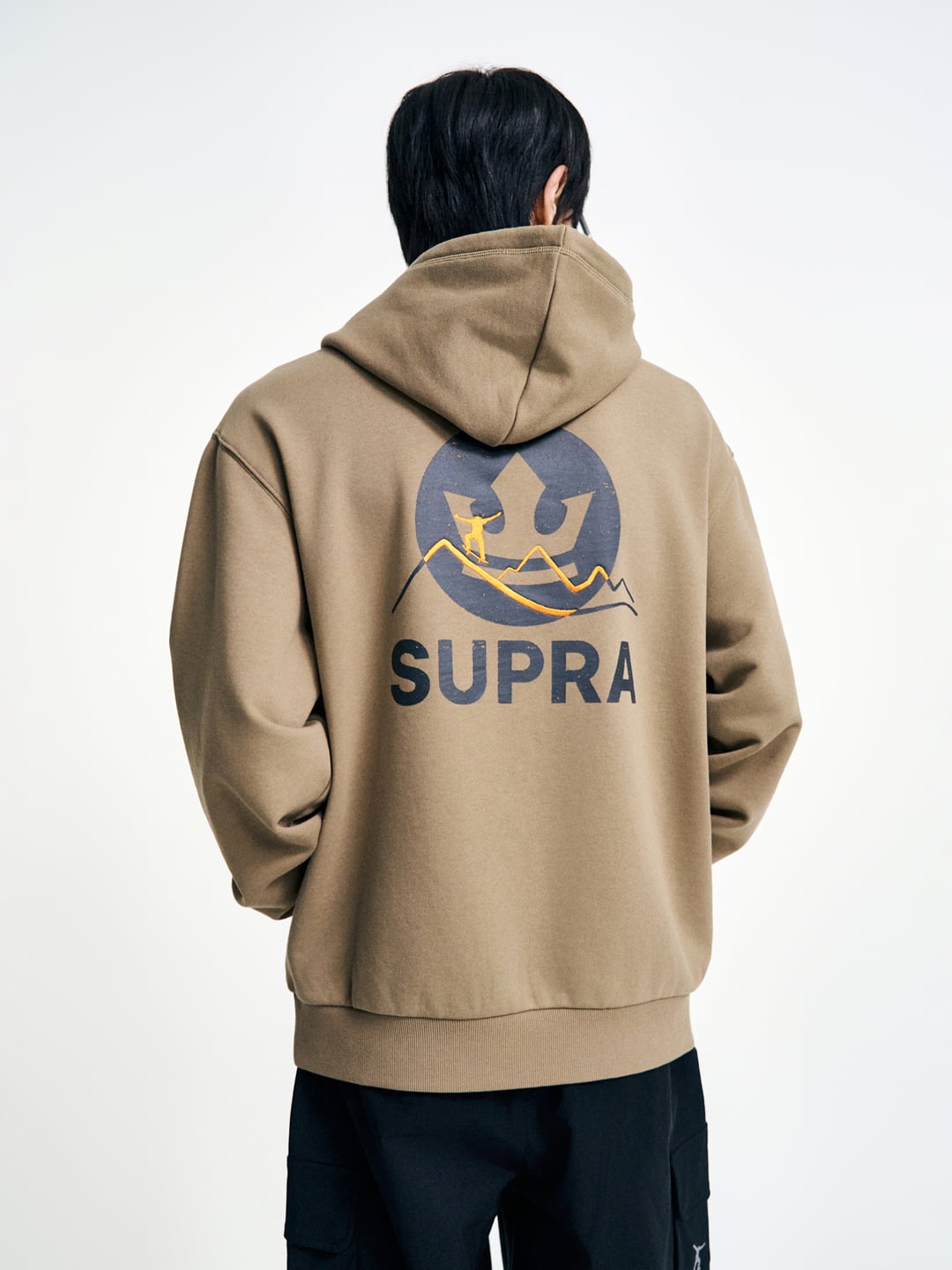 Crown Cross Mountain Line Overlap Hood