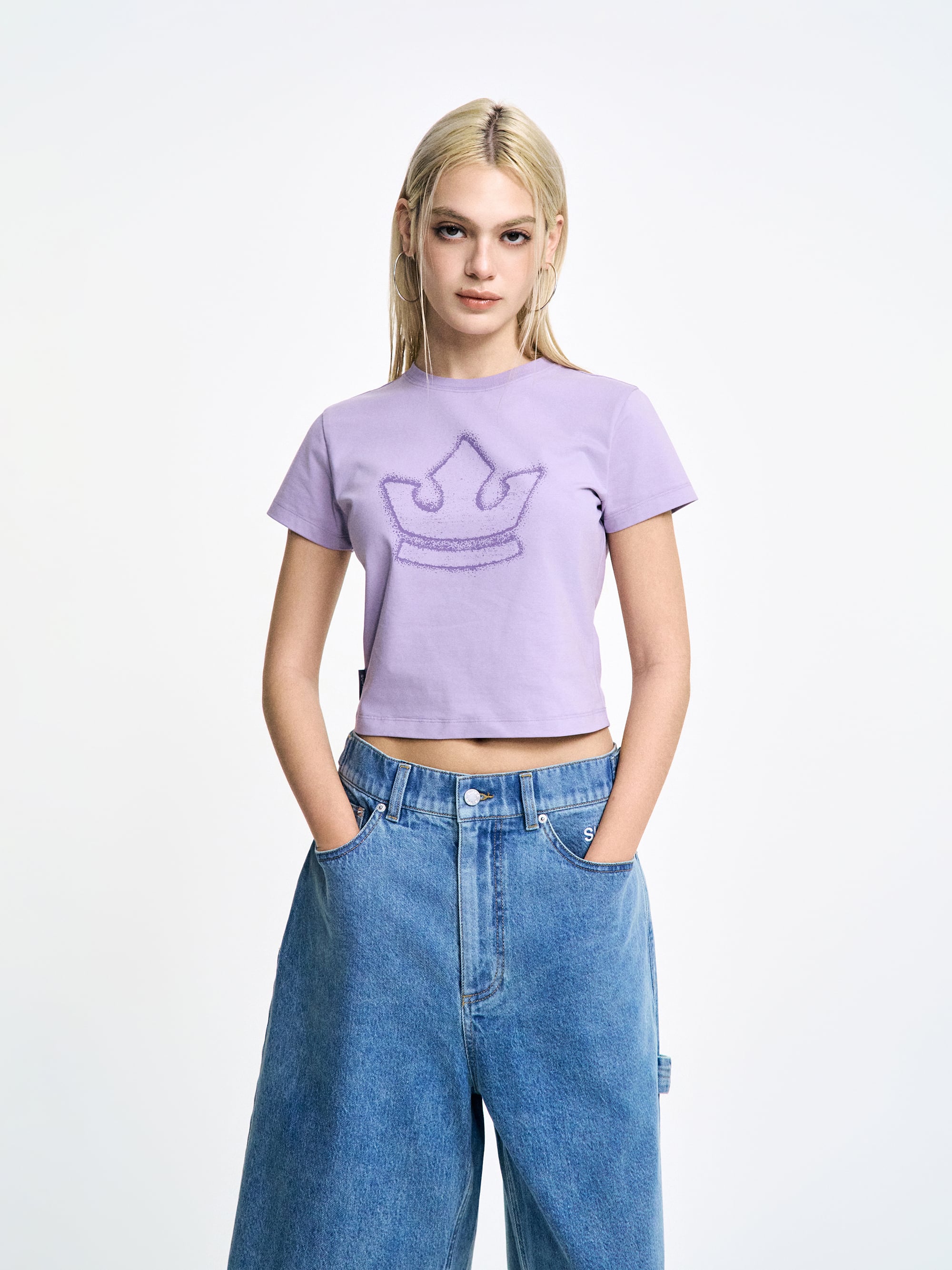 Women`s Small Crown T-shirt