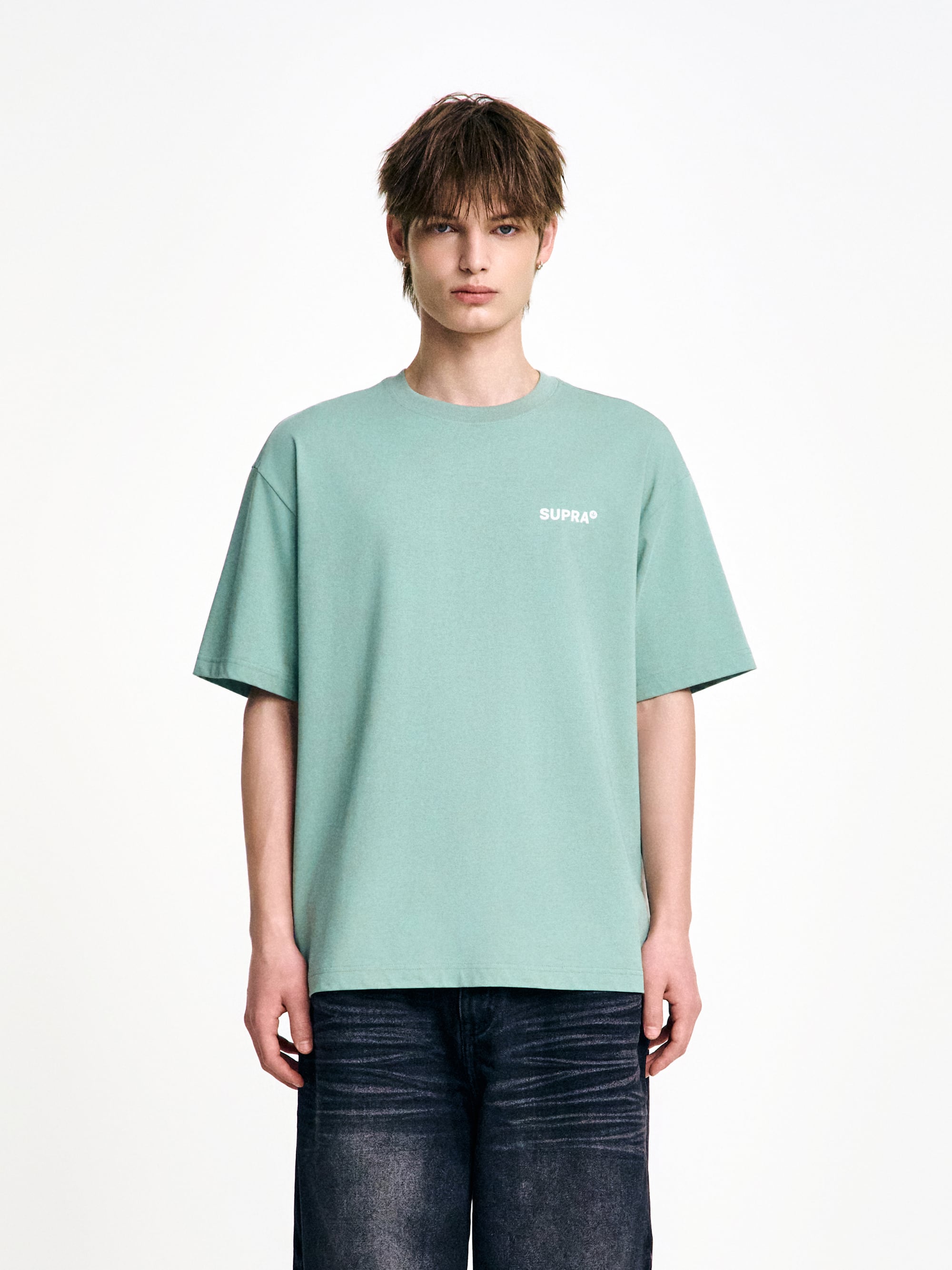 two-tone mountain graphics t-shirt