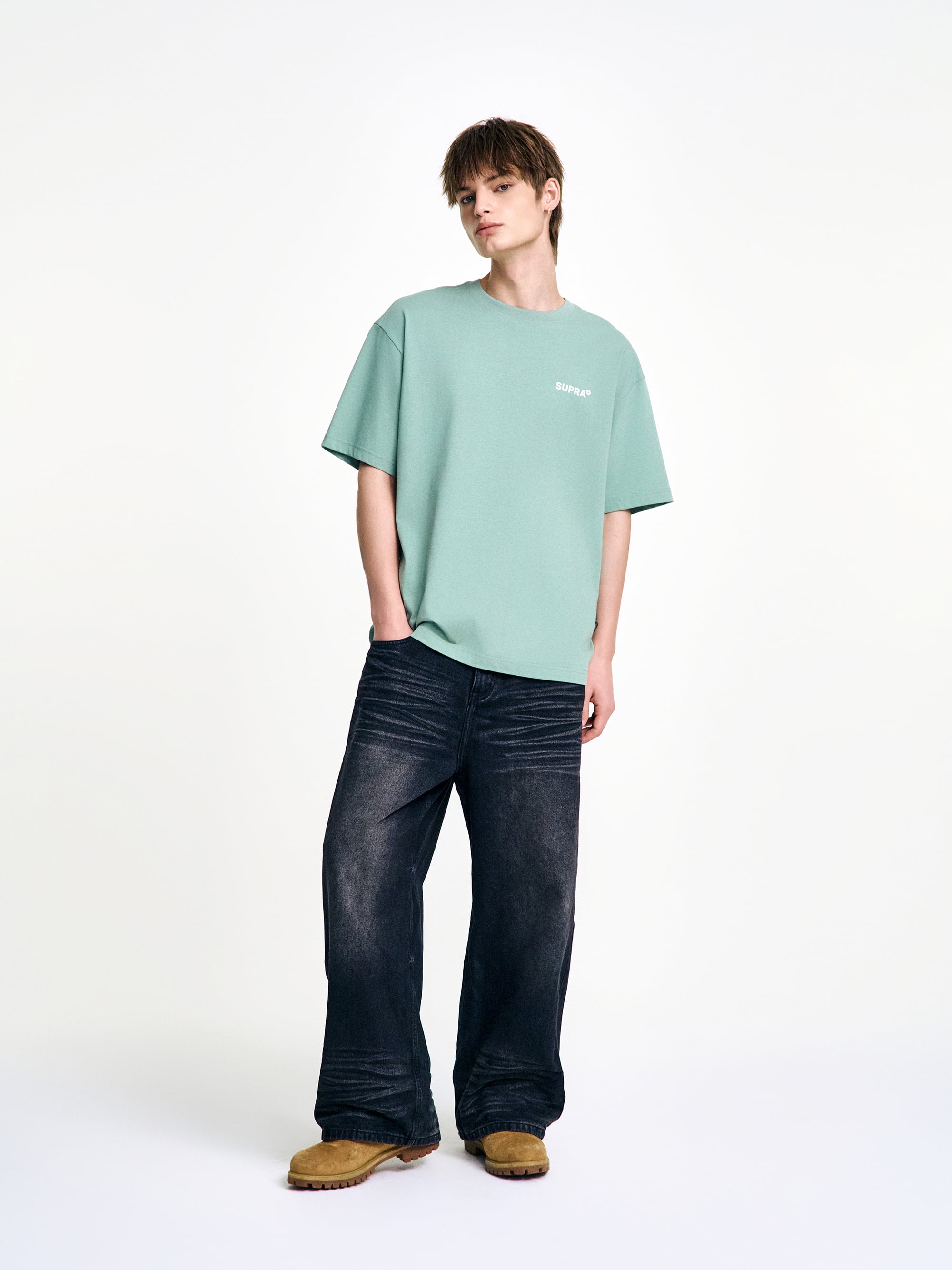 two-tone mountain graphics t-shirt
