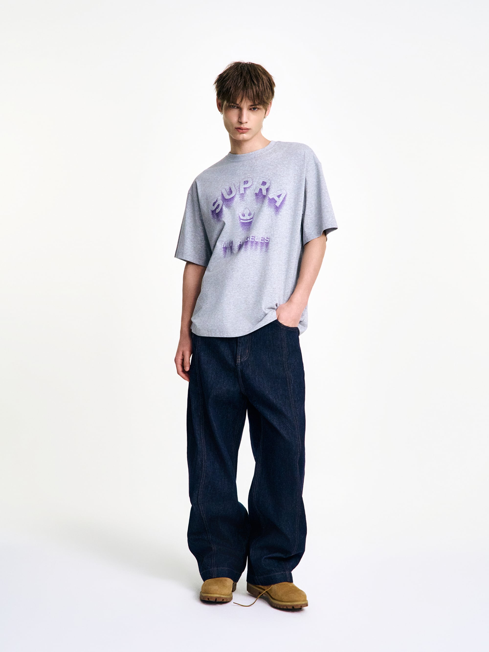 Arch Logo Graphic T-shirt