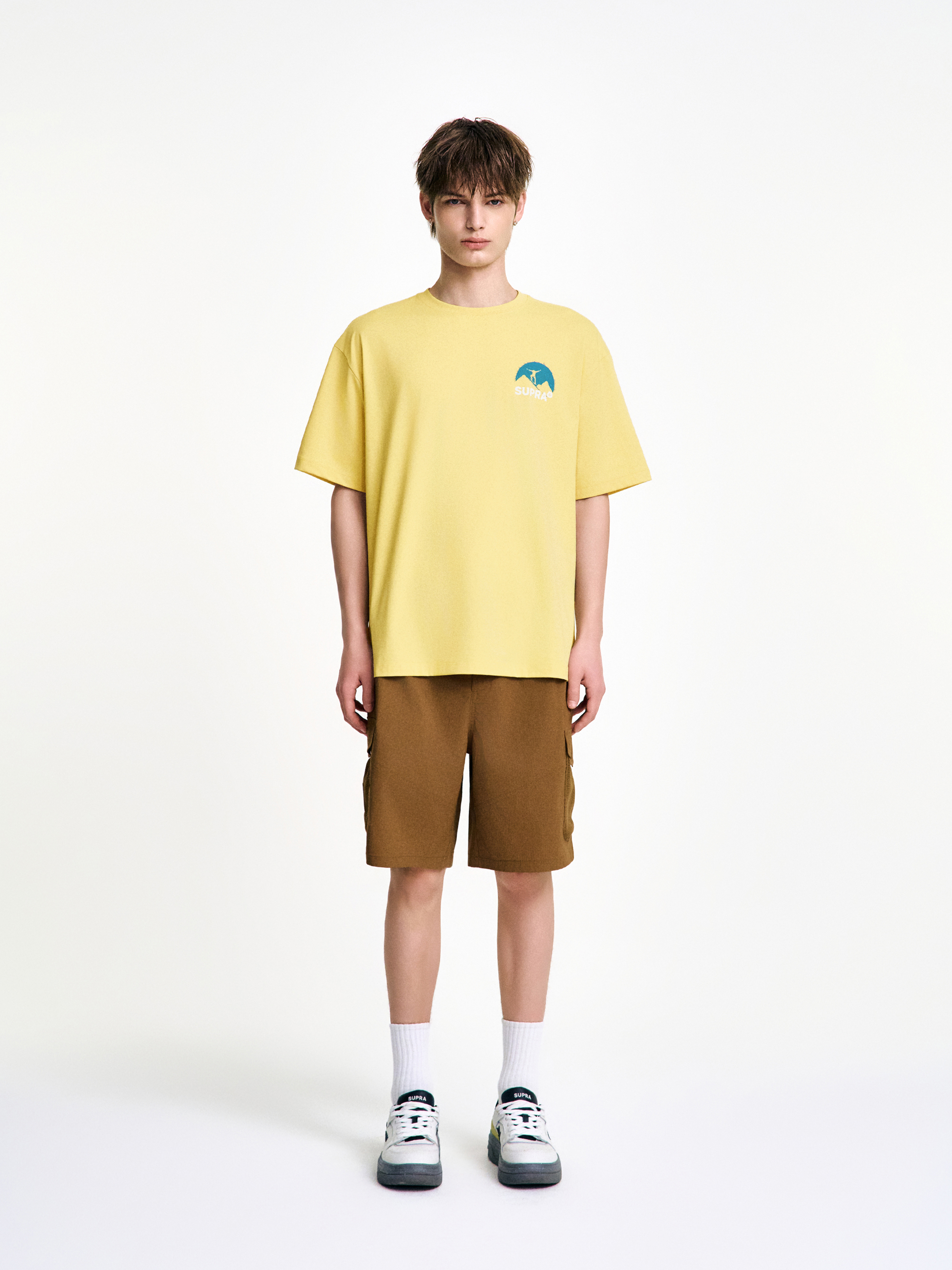 Mountain Back Graphic T-shirt