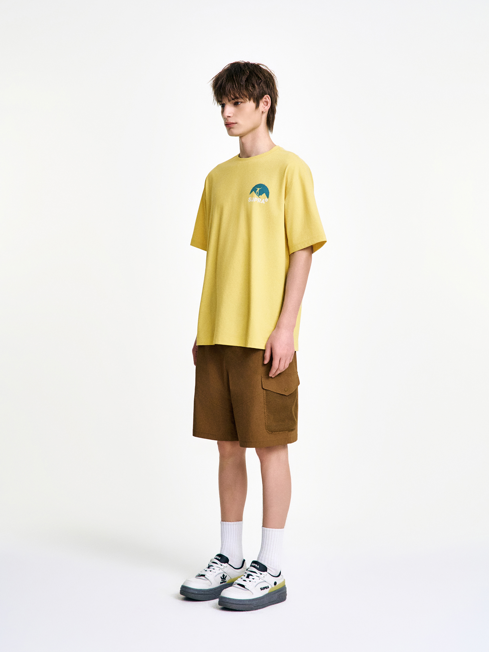 Mountain Back Graphic T-shirt