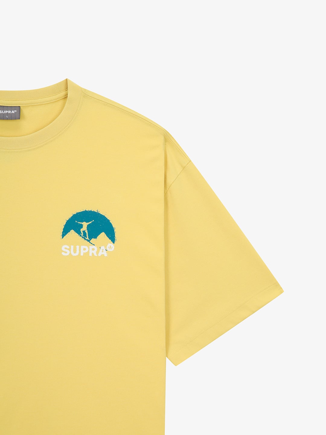 Mountain Back Graphic T-shirt