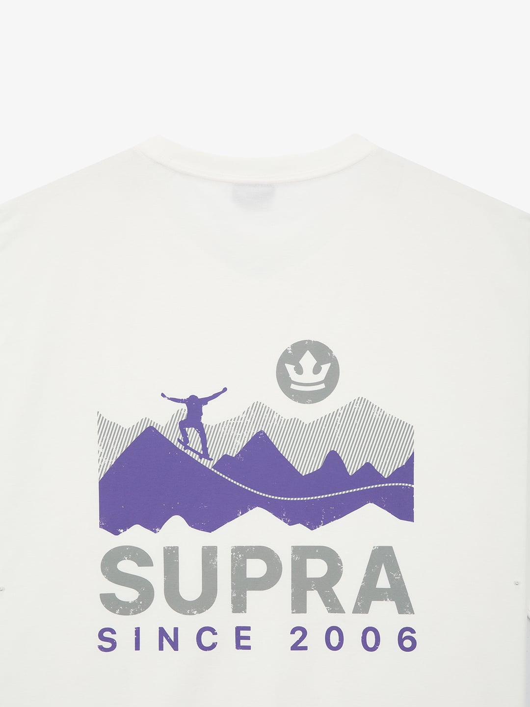 Mountain Back Graphic T-shirt