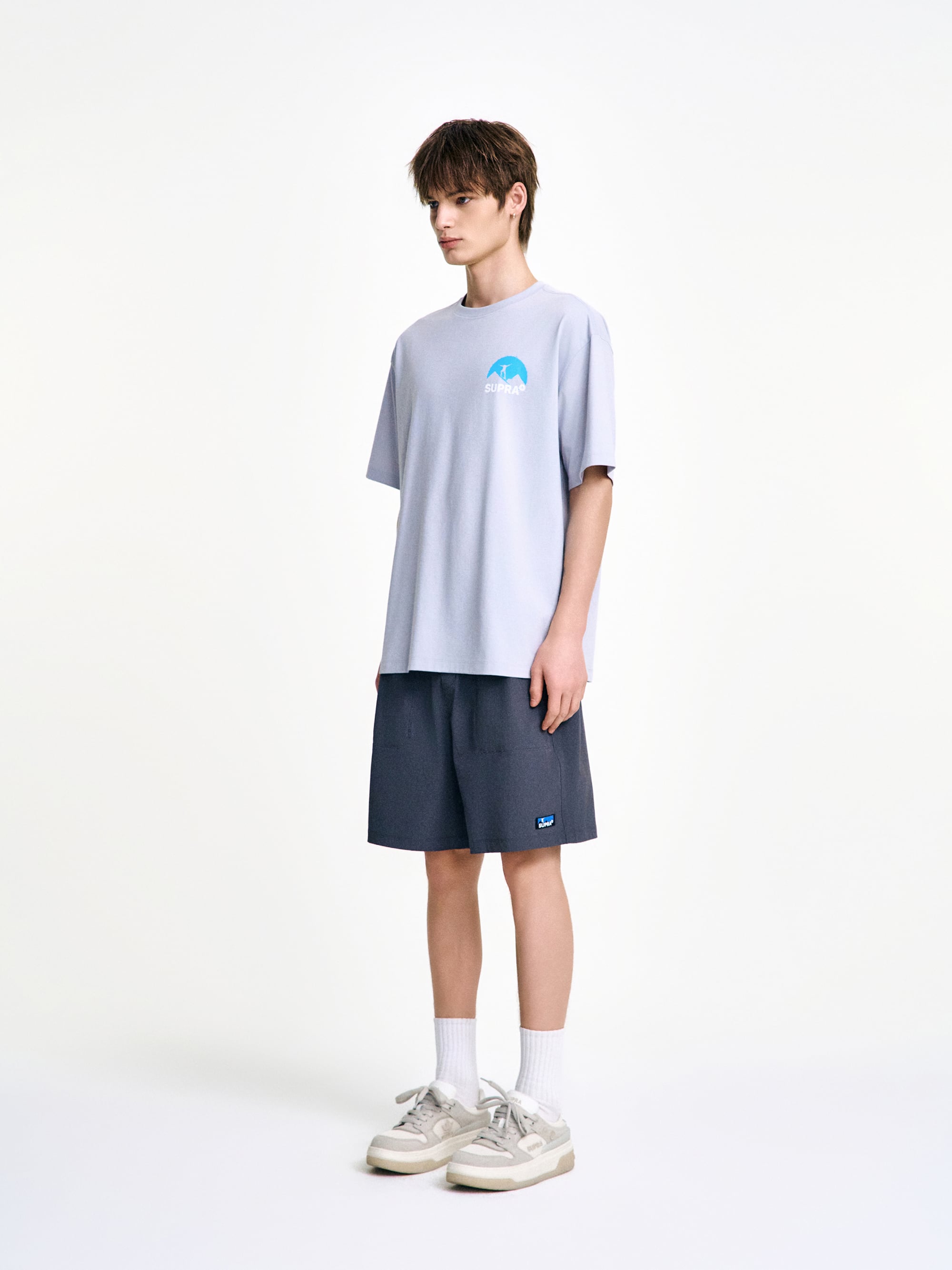 Mountain Back Graphic T-shirt