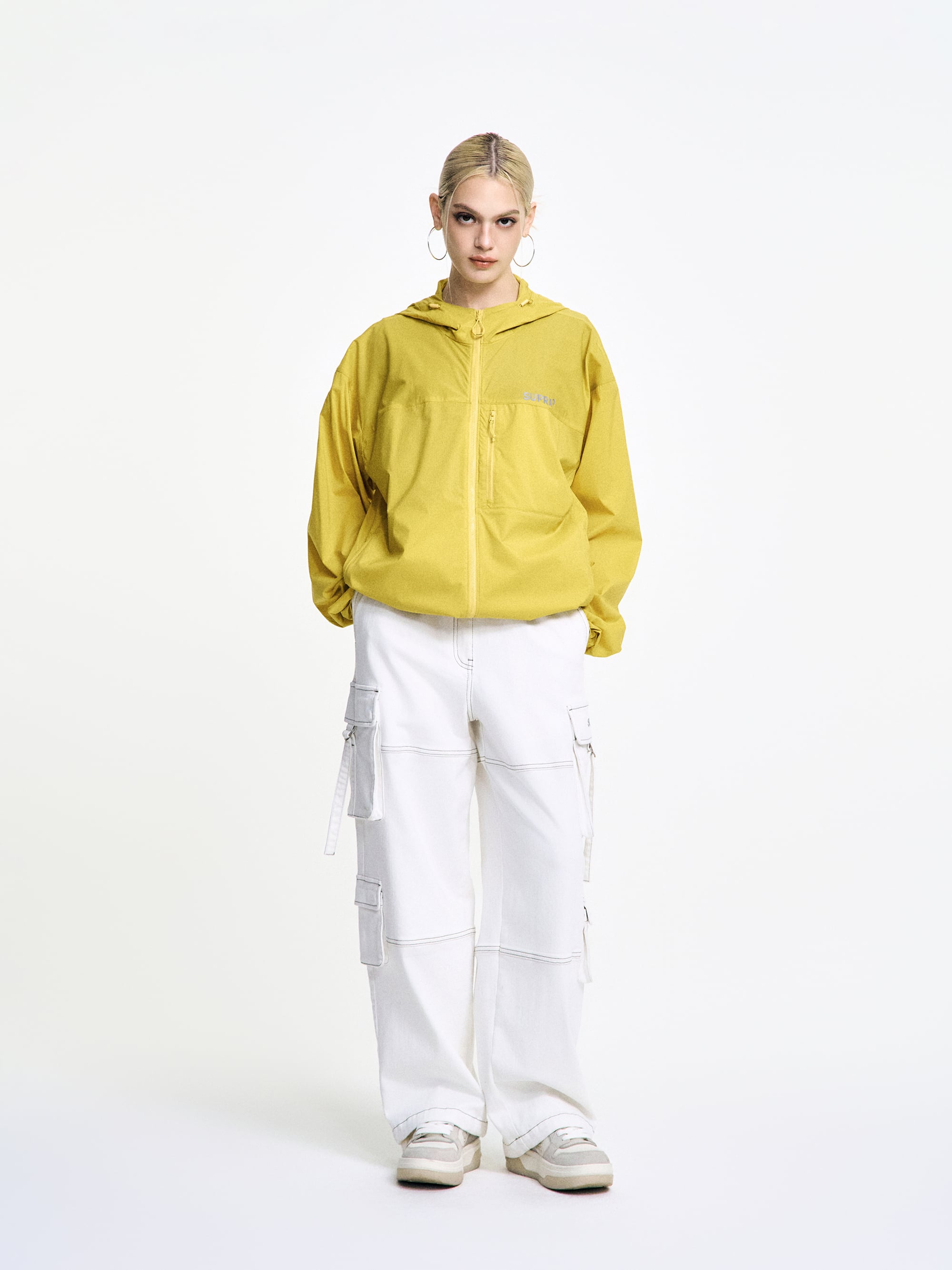 Lightweight Packable pocket  Windbreaker