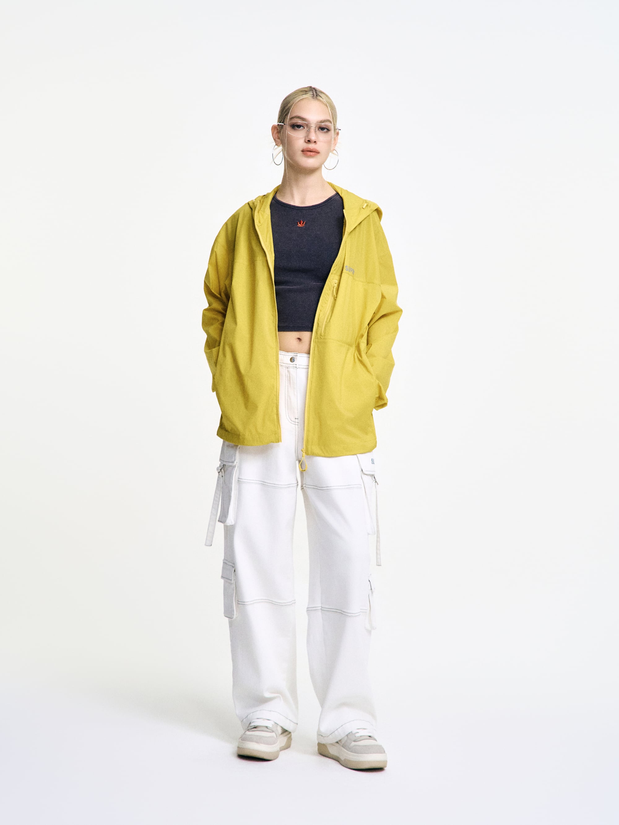 Lightweight Packable pocket  Windbreaker