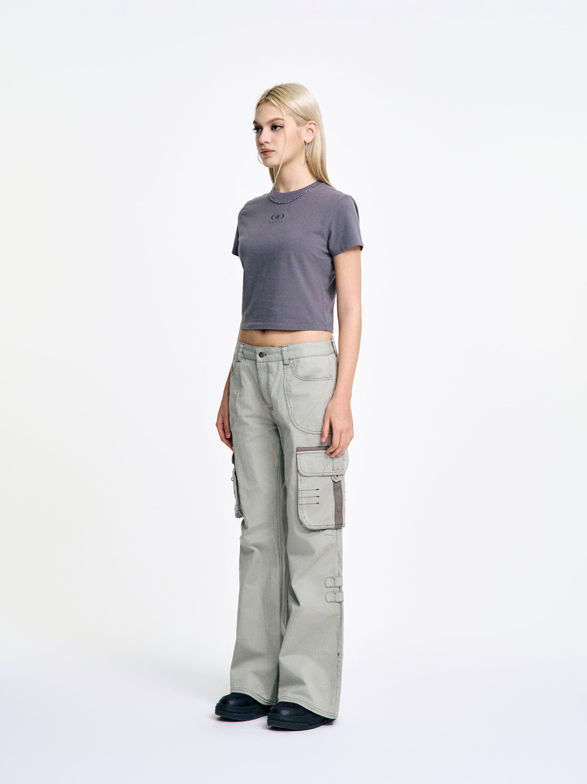 Women`s Washed Cropped T-Shirt