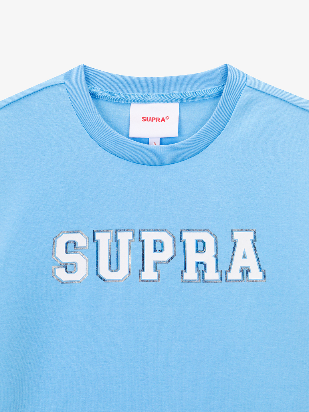 VARSITY WOMEN LETTERING CROP T-SHIRTS