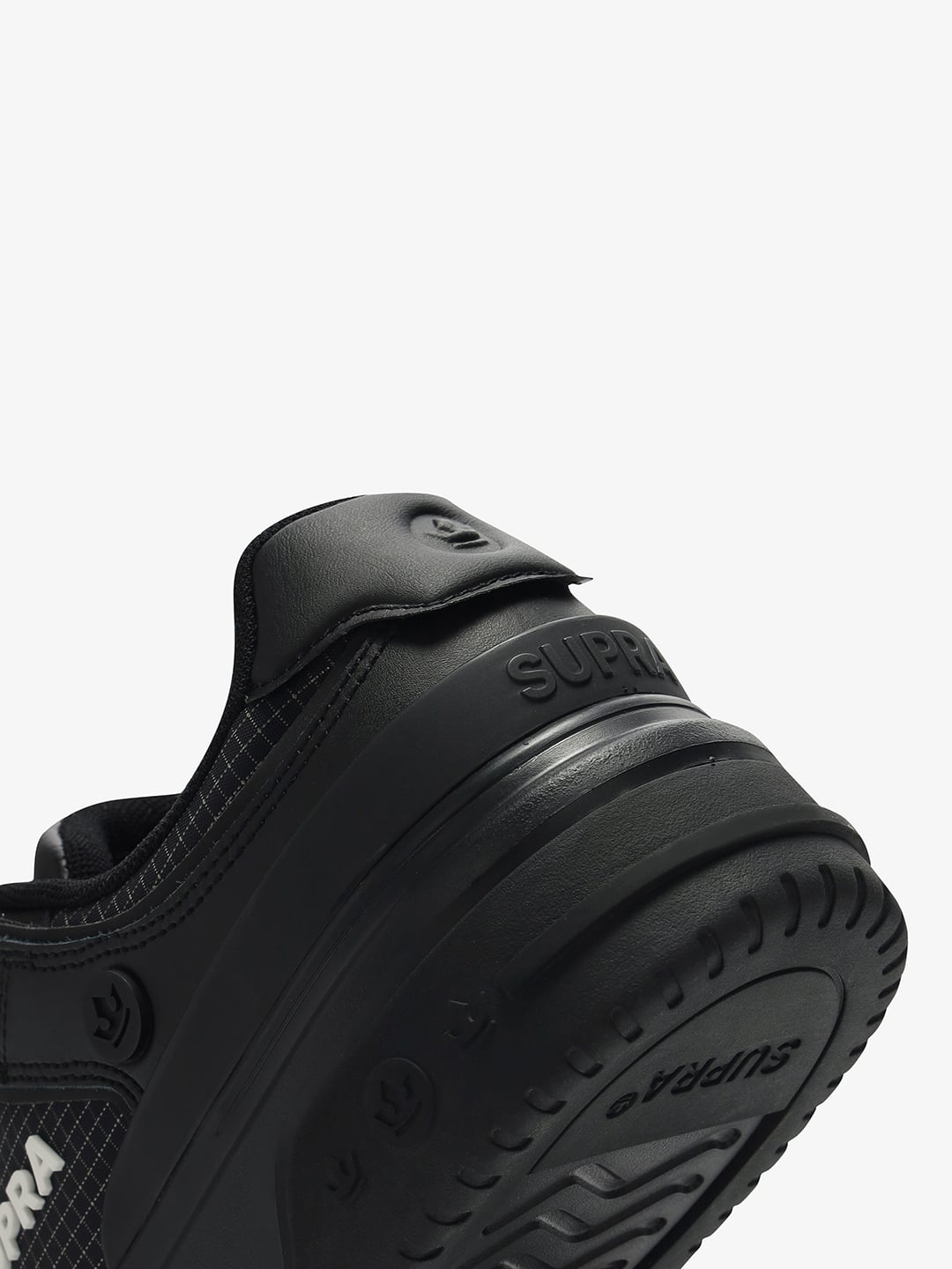 VAIDER OUTDOOR (Black)