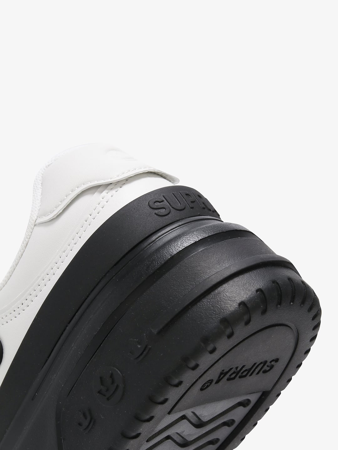 VAIDER OUTDOOR (White)