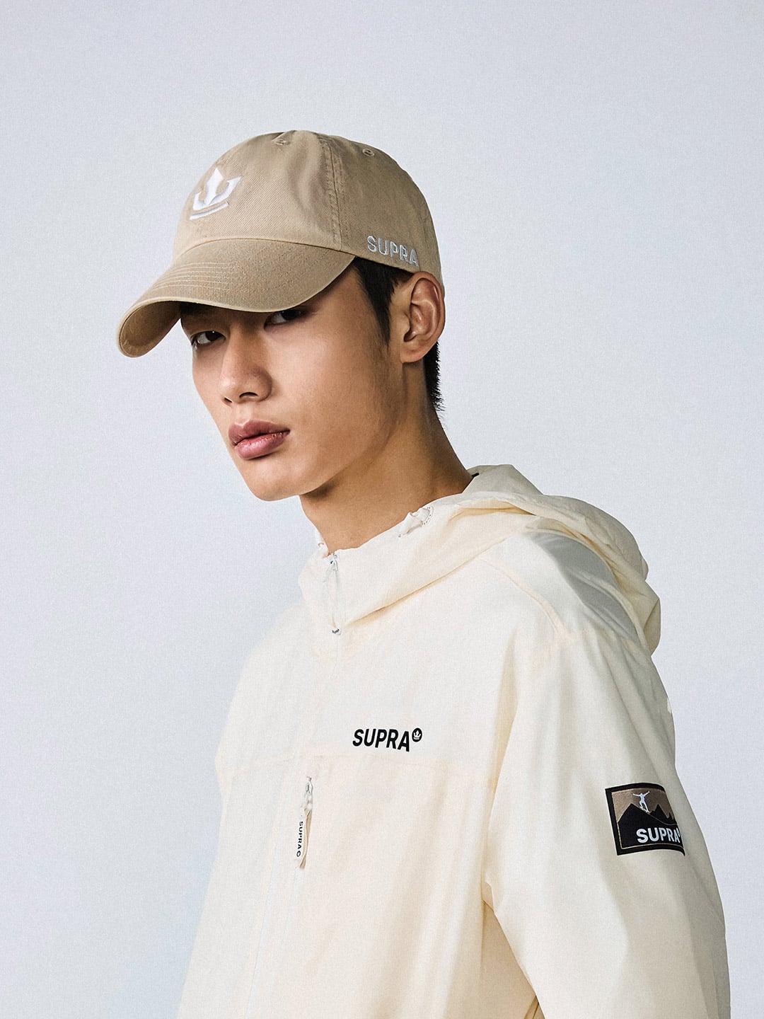 ESSENTIAL UNSTRUCTURED CROWN LOGO CAP
