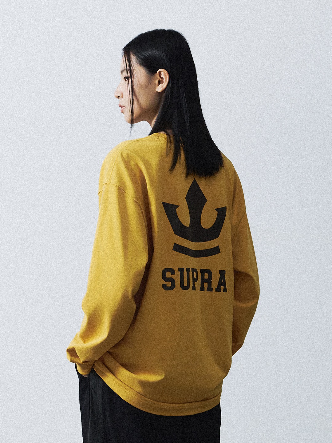 Big Crown Logo Long-Sleeved T-Shirt