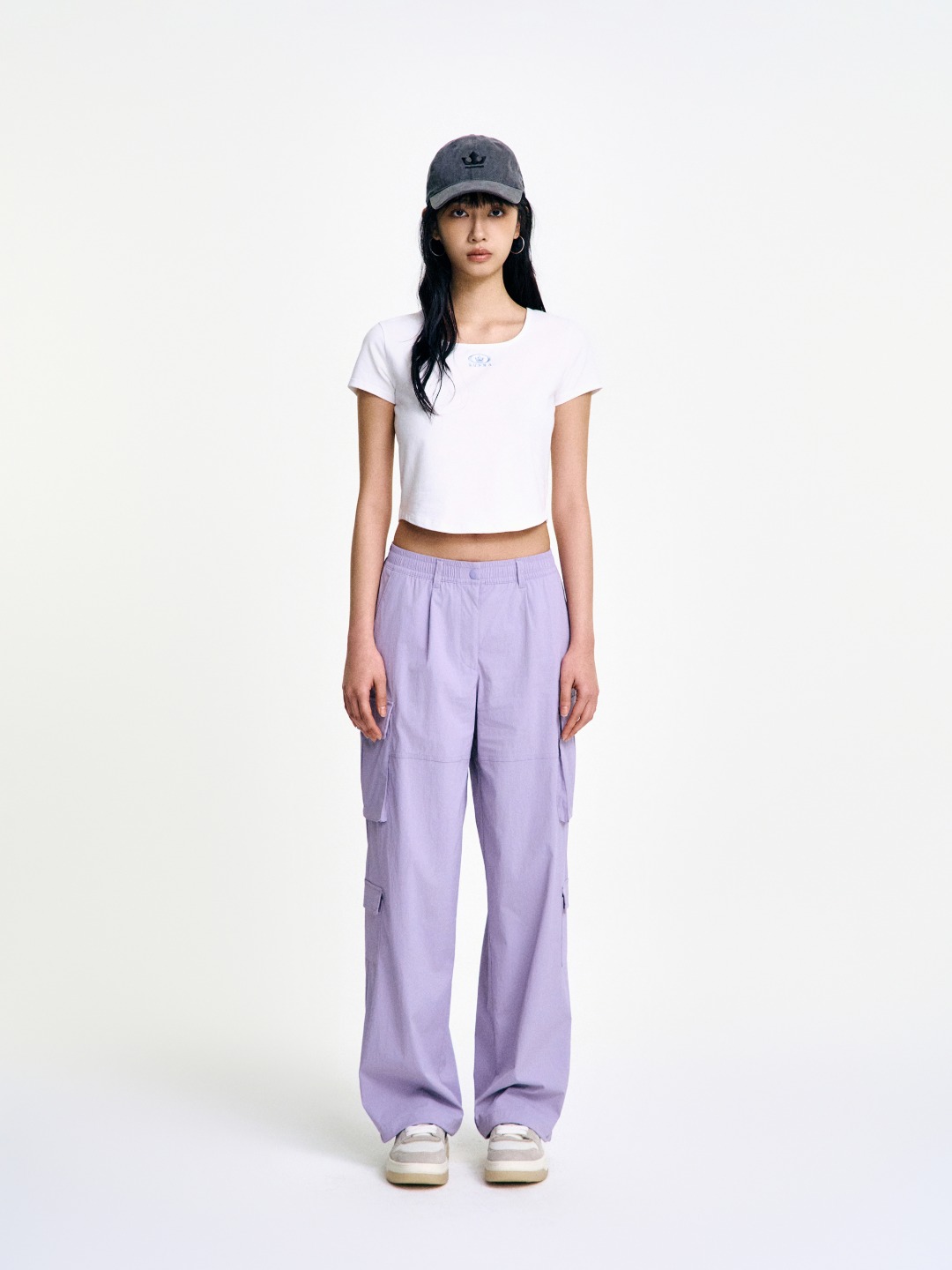 Women`s 8 Pocket Wide Cago Pants